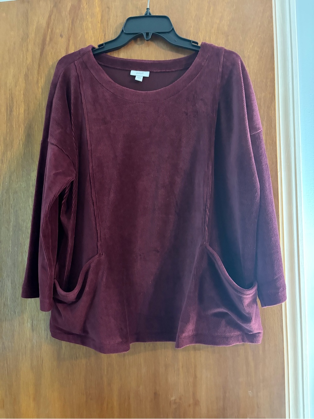 Women's Corduroy Pocket Tunic Sweatshirt - Burgundy